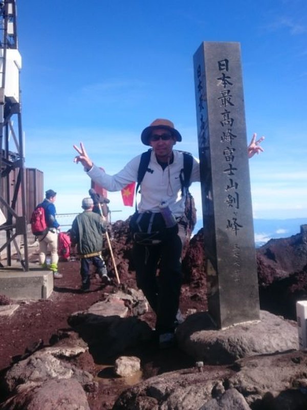 富士山剣ヶ峰に登頂した木下院長