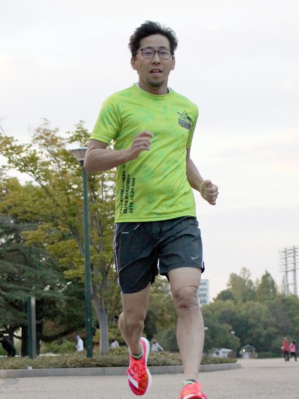 ランニングをする木下院長